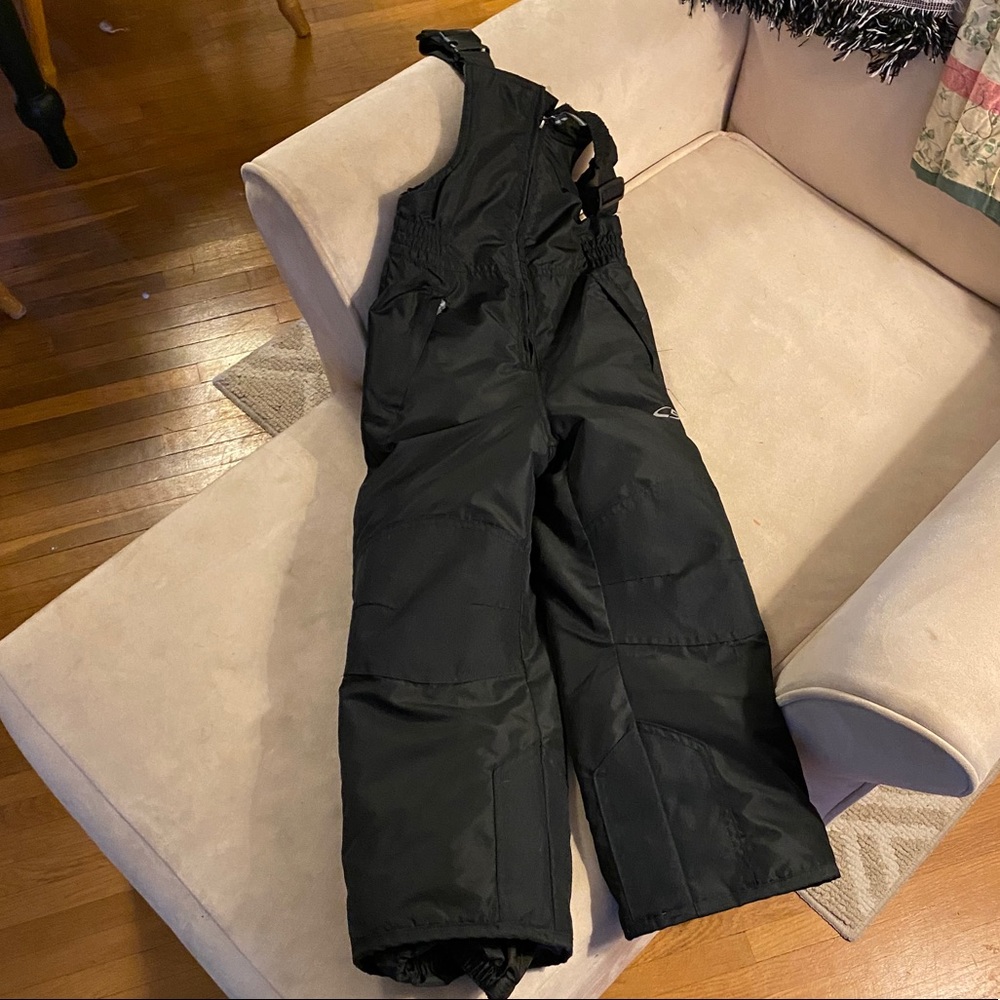 Bib snow pants